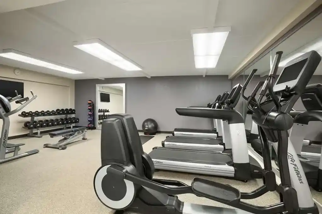 DoubleTree by Hilton Hotel gym view